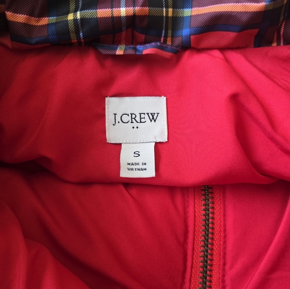 J. Crew plaid tartan puffer vest size small - Picture 7 of 9